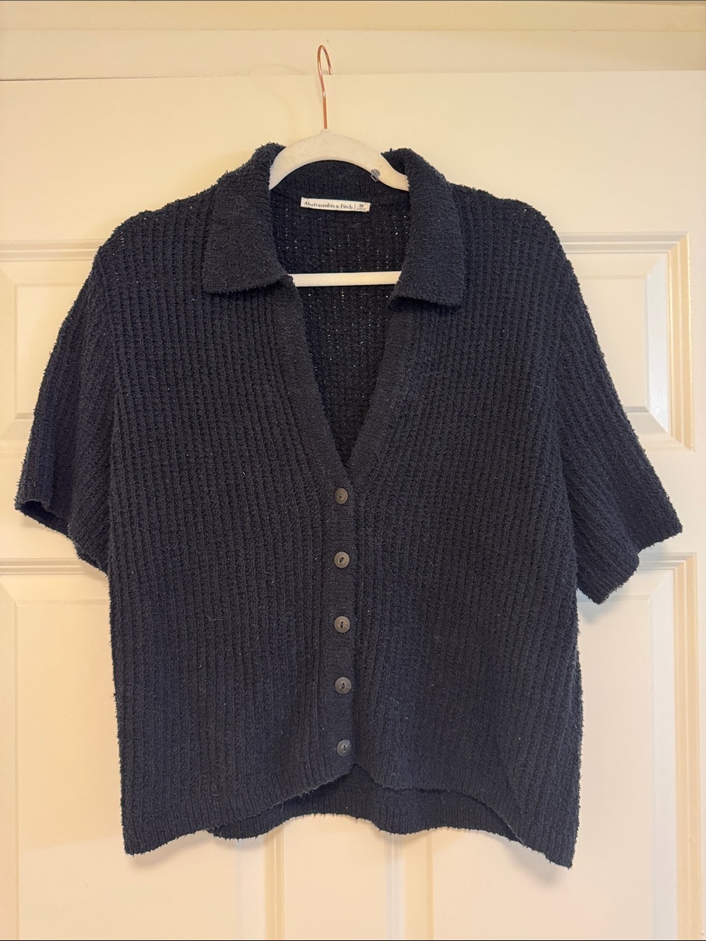 Abercrombie & Fitch Black Short-Sleeve Button-Down Knit Top